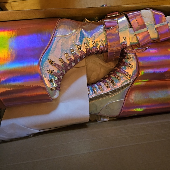 Club Exx Iridescent Mega Traitor Boots - Picture 2 of 3